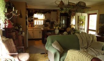 4 Brackett Hill Rd, Alfred, ME 04002