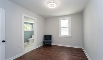 16 PAROLE St, Annapolis, MD 21401