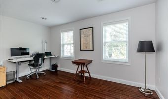 37 Union St, Lincoln, RI 02865