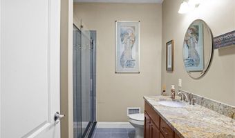 41 Breakneck Hill Rd 26, Lincoln, RI 02865