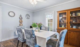 335 E Cofield St, Aurora, MO 65605