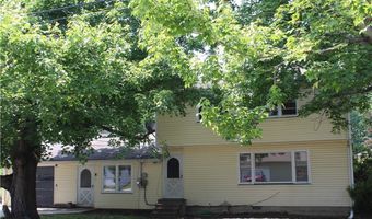 2842 Fairview Dr, Ashtabula, OH 44004