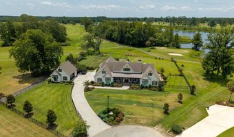 173 Circlestone Dr, Adel, GA 31620