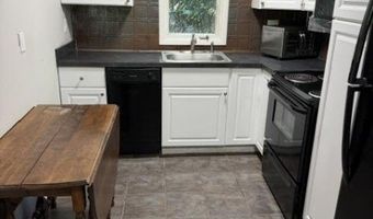 9 Village Way 1, Alloway, NJ 07462