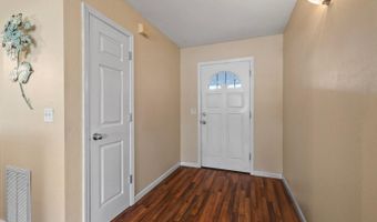 868 Live Oak Dr, Angels Camp, CA 95222