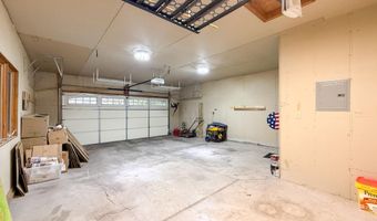 5327 Norris St, Ames, IA 50014