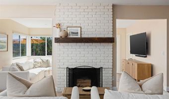 8224 Harton Pl, San Diego, CA 92123