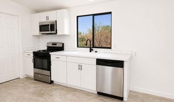 1066 Green Valley Dr, Fernley, NV 89408