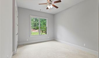 1372 FALLS CREST Dr, Auburn, AL 36830