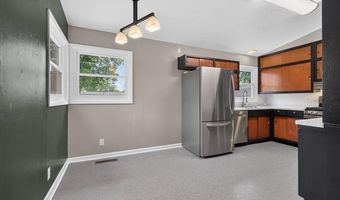 110 Mulberry Ln, Bartlesville, OK 74003