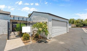 4015 E Horseshoe Ln, Anaheim, CA 92807