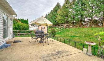 65 MICHIGAN Dr, Reading, PA 19608