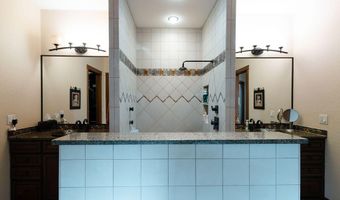 4114 Cochrane Pkwy, Ames, IA 50014