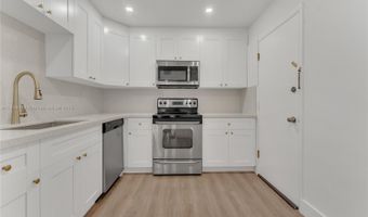 9500 W Bay Harbor Dr 5F, Bay Harbor Islands, FL 33154