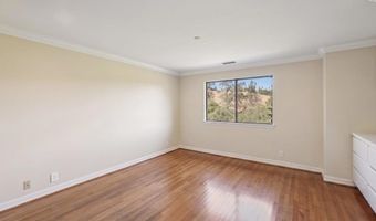 707 S Live Oak Park Rd, Fallbrook, CA 92028