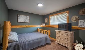 33 Crazy Bear Trl, Absarokee, MT 59001