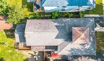 46 Orchard Ave, Evans, NY 14006