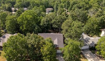40 Merritt Dr, Bella Vista, AR 72714