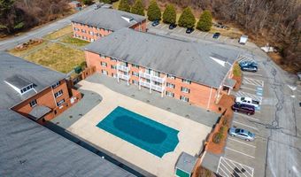 36 Leonard Rd 36, Boxborough, MA 01719
