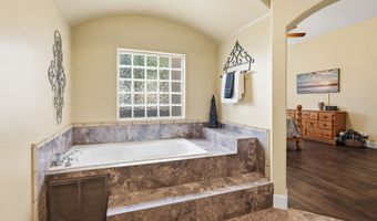 9777 N CHEMEHLEVI Dr, Casa Grande, AZ 85122