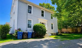 5 Warner St 2, Newport, RI 02840