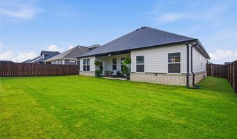5905 Chiefs Ave, Bentonville, AR 72713