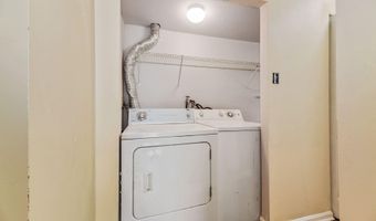 109 E REED Ave 1/2, Alexandria, VA 22305