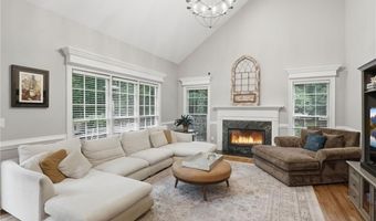 5050 Southlake Dr, Alpharetta, GA 30005