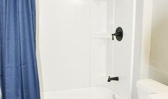 2317 Roma St, Agua Dulce, TX 78330