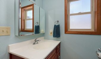 2898 N Farm Road 17, Ash Grove, MO 65604