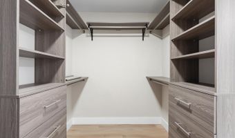 801 N FAIRFAX St #318, Alexandria, VA 22314