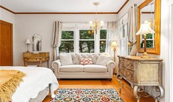 133 Tupelo Hill Dr, Cranston, RI 02920