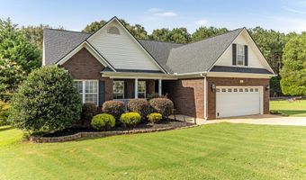 449 Shallowford Dr, Boiling Springs, SC 29316