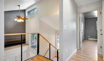 10620 Commodore Dr, Anchorage, AK 99507