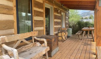 201 BLUE LAKE Cir, Alpine, WY 83128