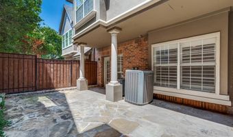 4141 Towne Green Cir, Addison, TX 75001