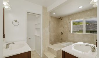 47-544 Hakuhale St, Kaneohe, HI 96744