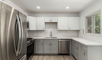 1000 Worchester St, Aurora, CO 80011