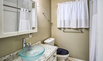 17 Valls Ln, Hot Springs Village, AR 71909