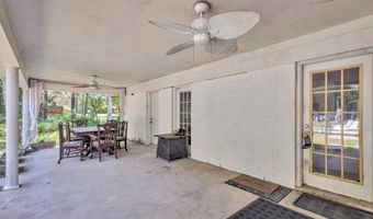 11512 Holly Bluff Cir, Biloxi, MS 39532