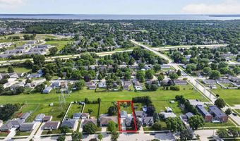 1645 E ROELAND Ave, Appleton, WI 54915