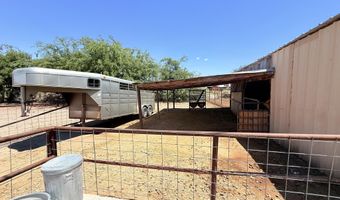 137 Las Palomas Canyon Rd, Caballo, NM 87942