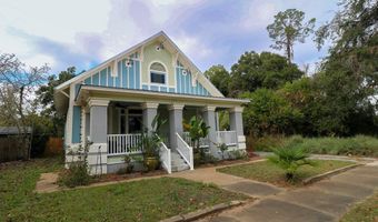 526 Academy St, Bainbridge, GA 39819