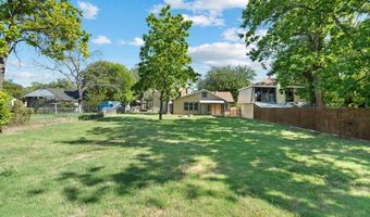 416 E Akard, Weatherford, TX 76086