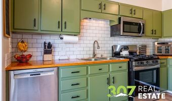153 E 1st St N, Cowley, WY 82420