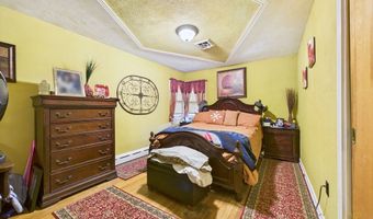 26 Pershing Ave, Acushnet, MA 02743