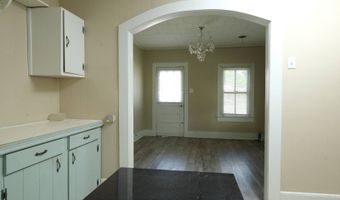 2890 6th St, Berwick, LA 70342