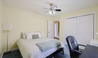 1010 Oakhill Ave, Attleboro, MA 02703
