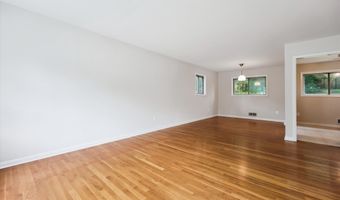 13419 BARTLETT St, Rockville, MD 20853