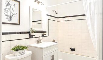 116 ALLENDALE St, Baltimore, MD 21229